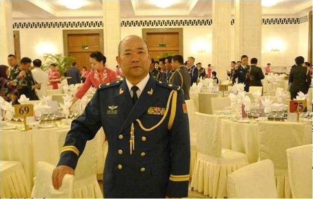 胡进江7.png